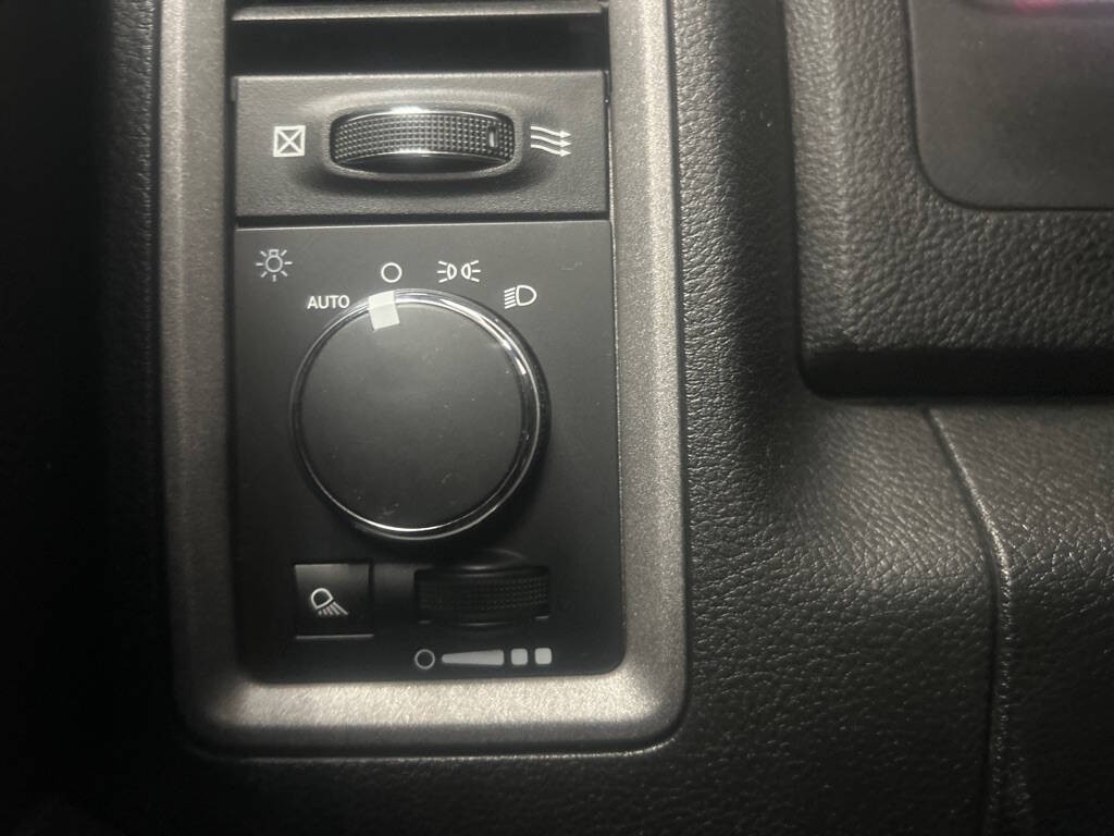 2021 RAM 1500 Image 19