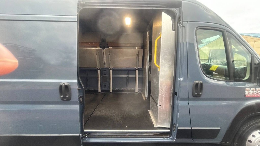 2020 RAM Promaster Image 23