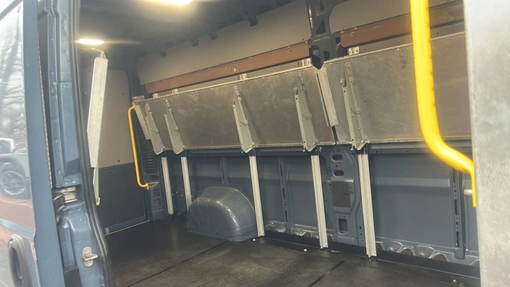 2020 RAM Promaster Image 24