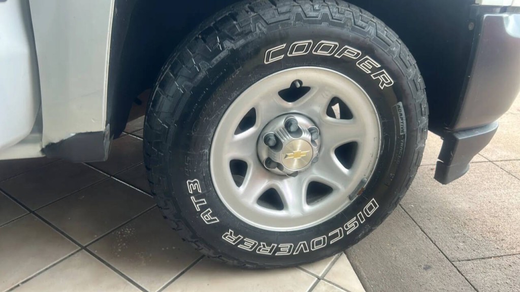 2016 Chevrolet Silverado 1500 Image 21