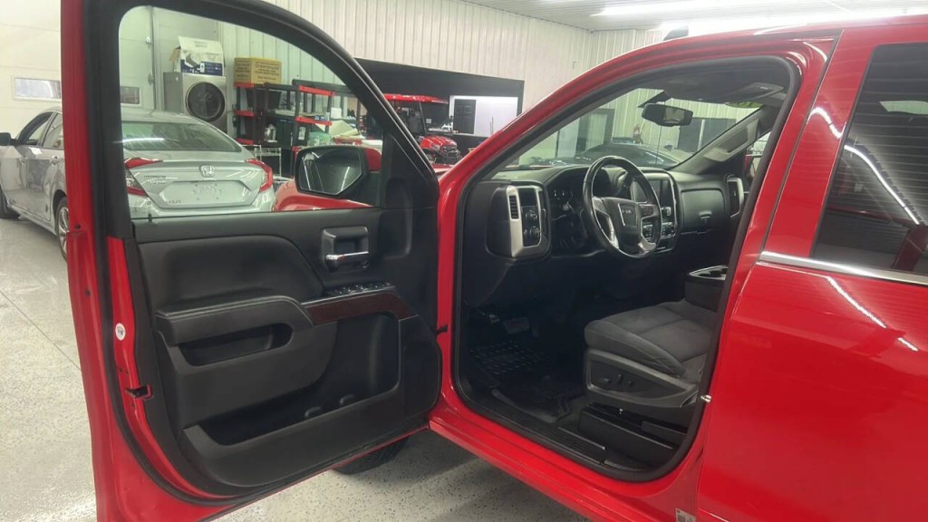 2018 GMC Sierra 1500 Image 8