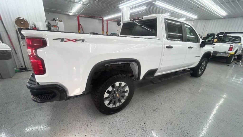 2022 Chevrolet Silverado 1500 Image 4