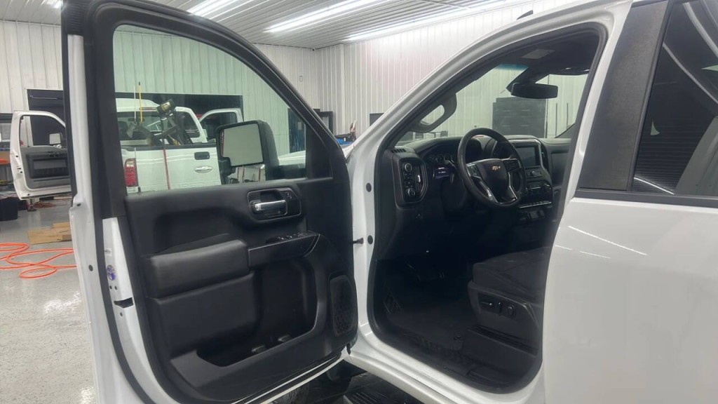 2022 Chevrolet Silverado 1500 Image 8