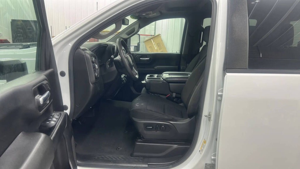 2022 Chevrolet Silverado 1500 Image 12