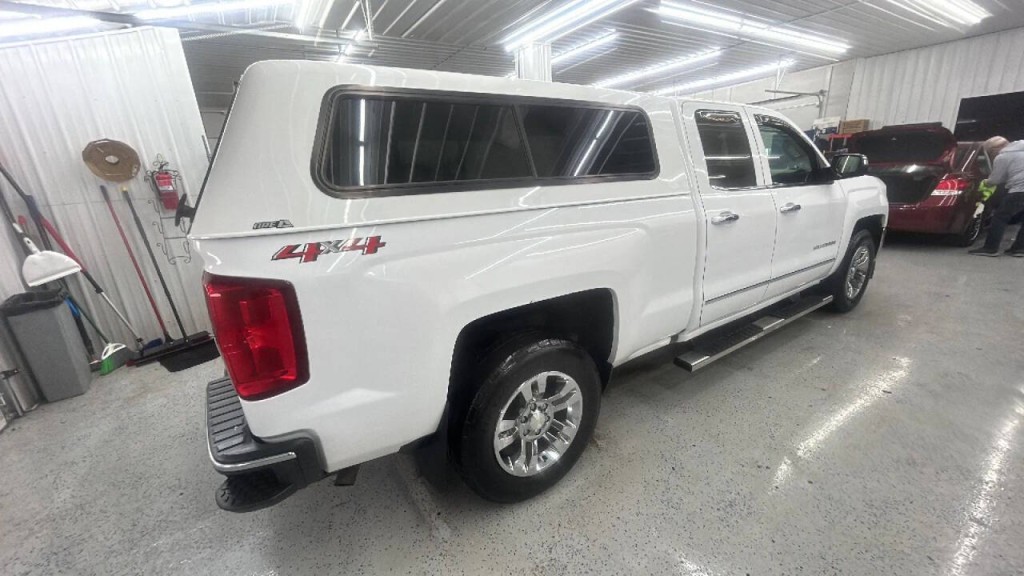 2018 Chevrolet Silverado 1500 Image 4