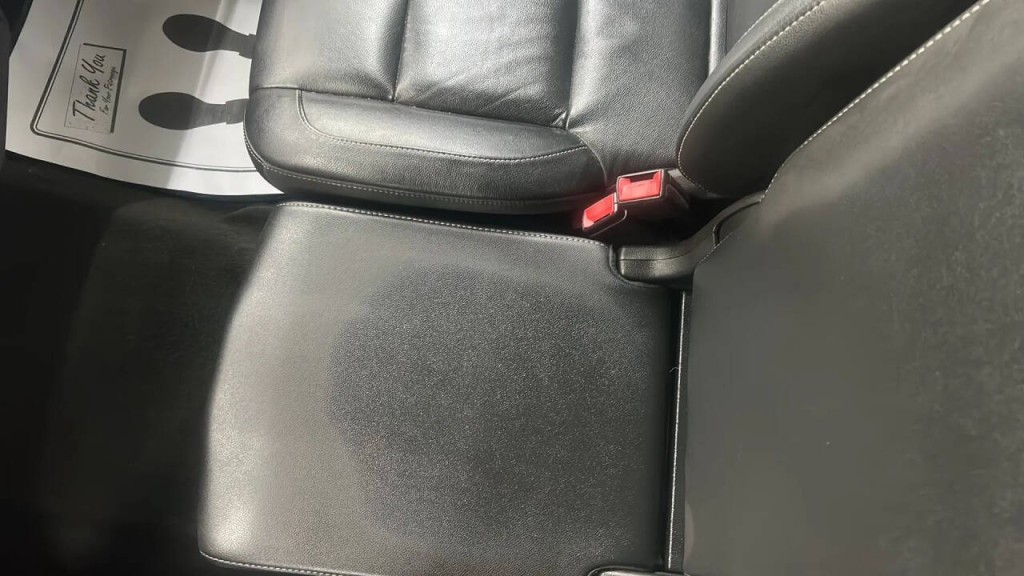 2018 Chevrolet Silverado 1500 Image 17