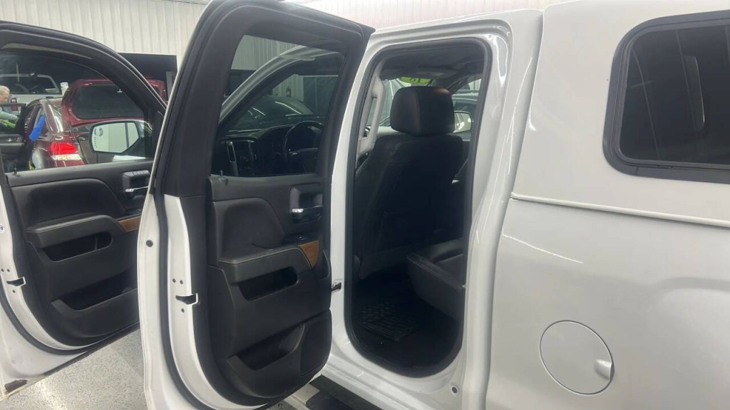 2018 Chevrolet Silverado 1500 Image 19