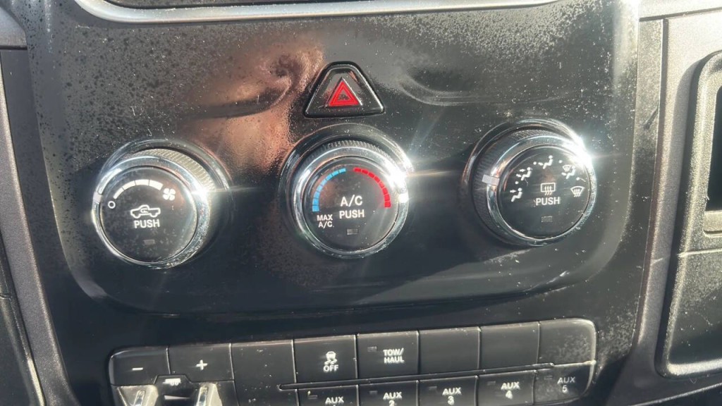 2015 RAM 2500 Image 15