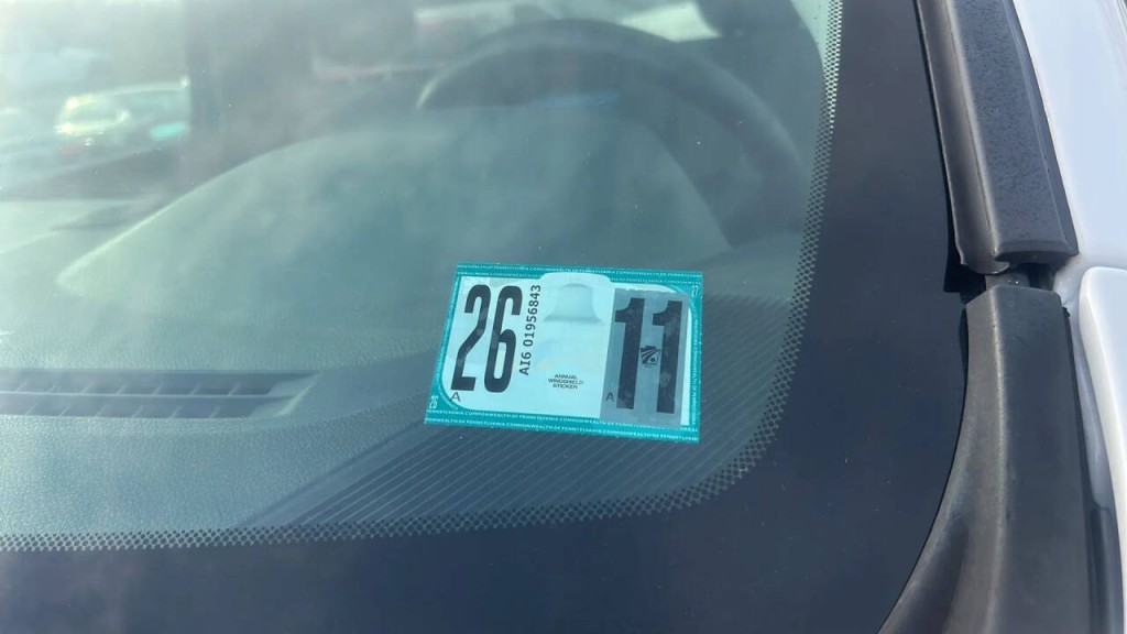 2015 RAM 2500 Image 25