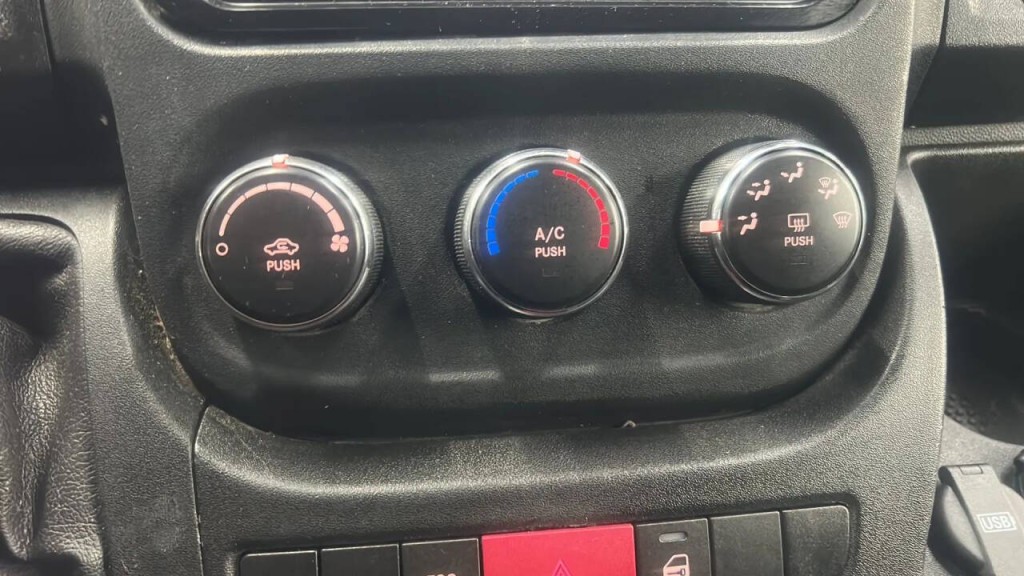 2018 RAM Promaster Image 17