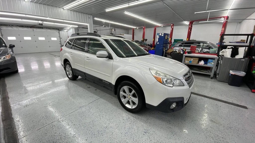 2013 Subaru Outback Image 5
