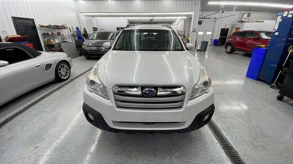 2013 Subaru Outback Image 6