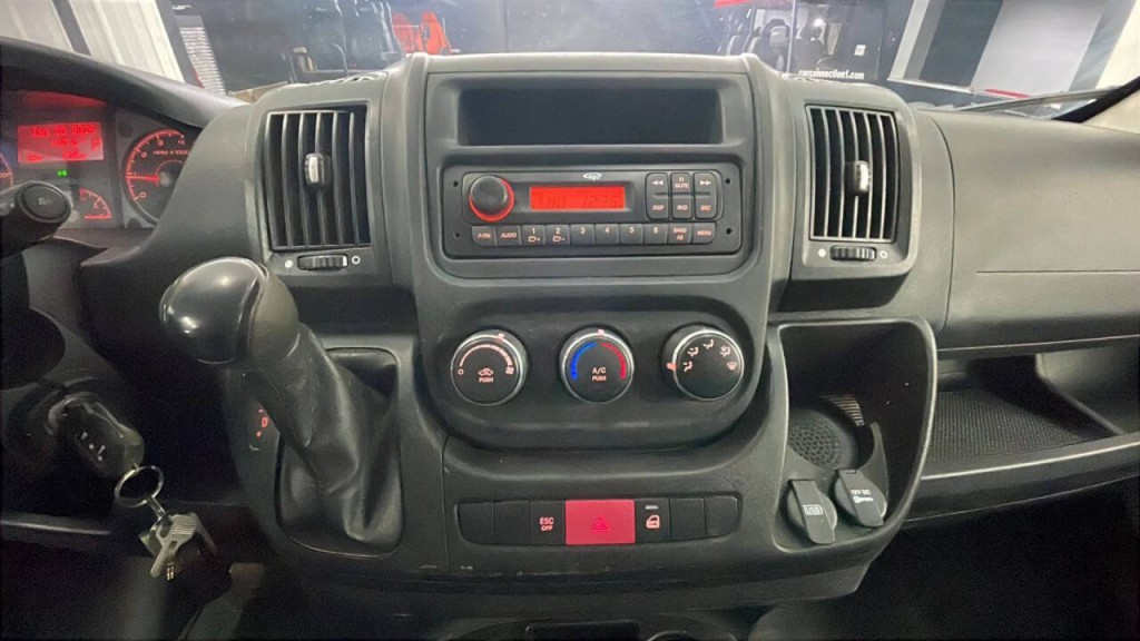 2017 RAM Promaster Image 13