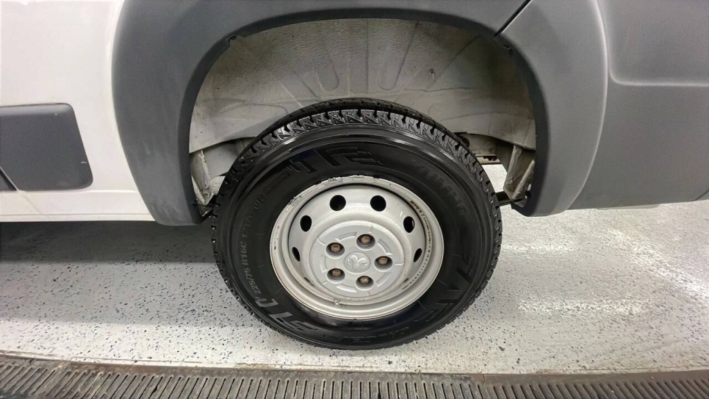 2017 RAM Promaster Image 25