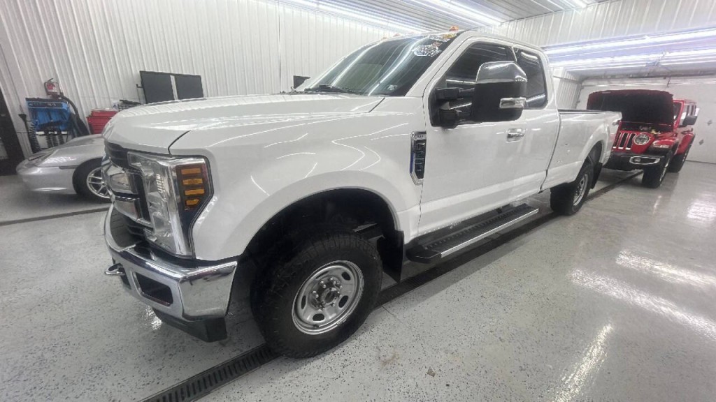 2019 Ford F-250 Image 1