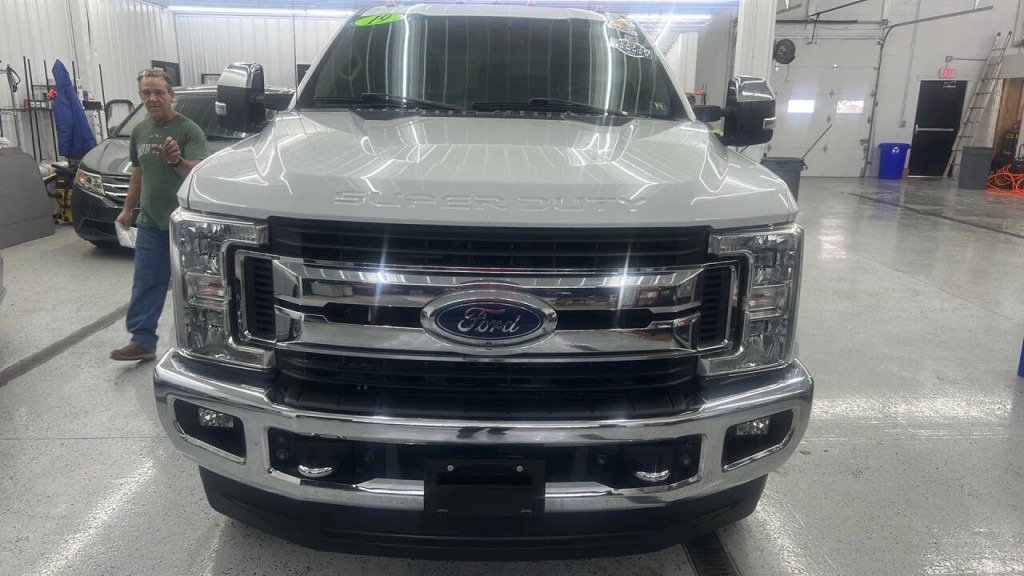 2019 Ford F-250 Image 6
