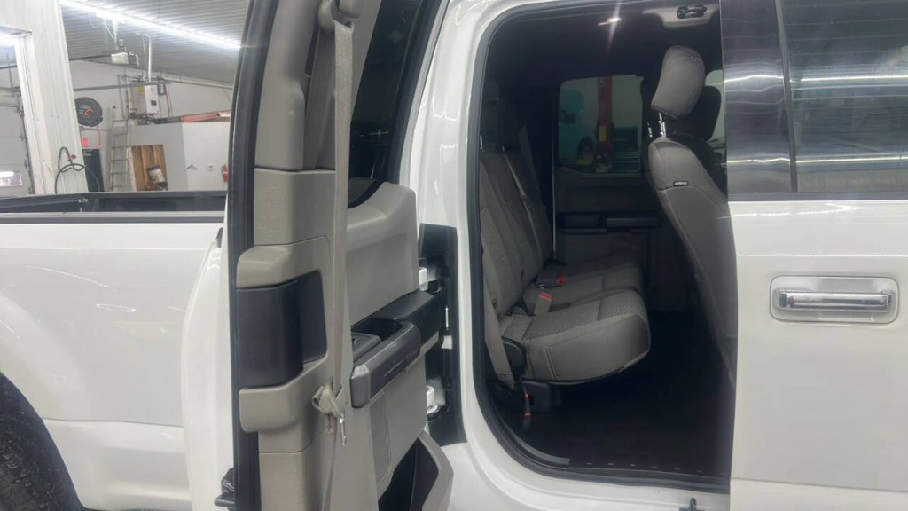 2019 Ford F-250 Image 26