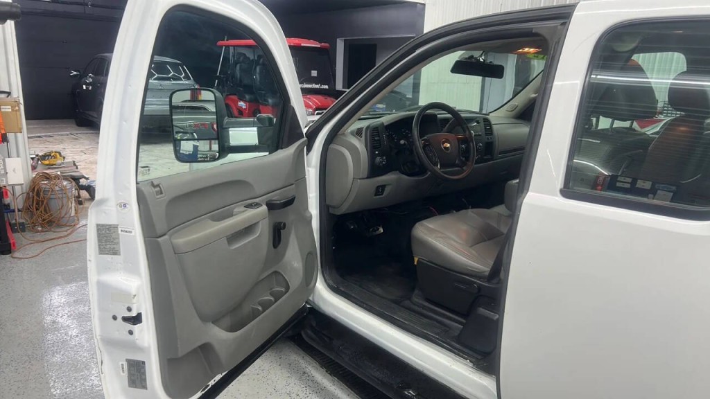 2012 Chevrolet Silverado 1500 Image 8