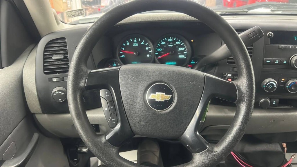 2012 Chevrolet Silverado 1500 Image 12