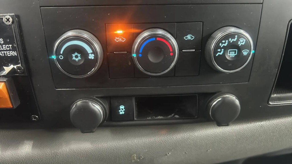 2012 Chevrolet Silverado 1500 Image 15