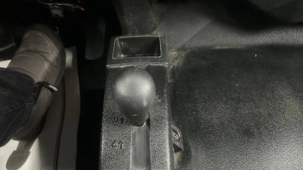 2012 Chevrolet Silverado 1500 Image 17