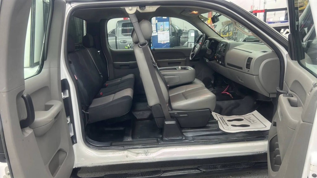 2012 Chevrolet Silverado 1500 Image 25