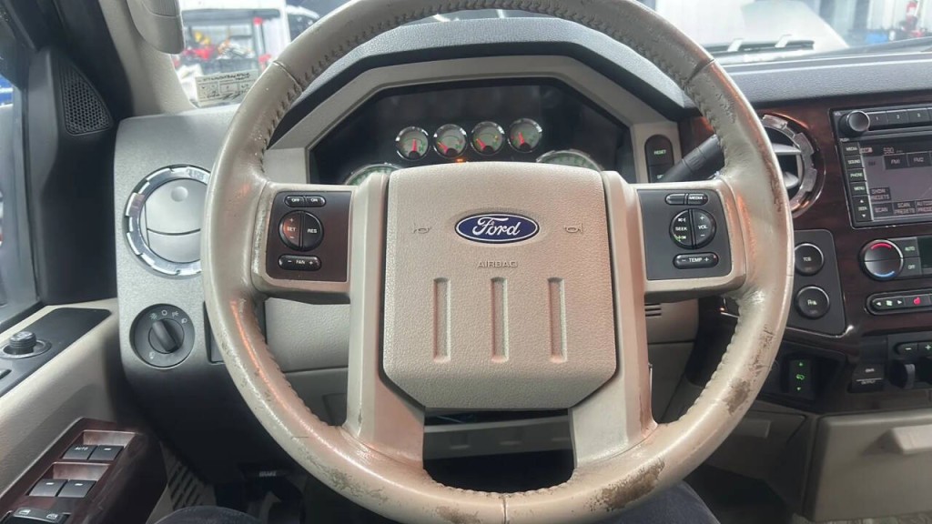 2008 Ford F-350 Image 12