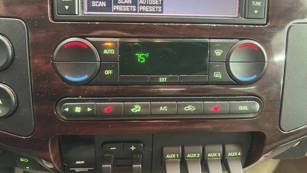 2008 Ford F-350 Image 14