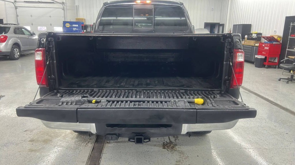 2008 Ford F-350 Image 23
