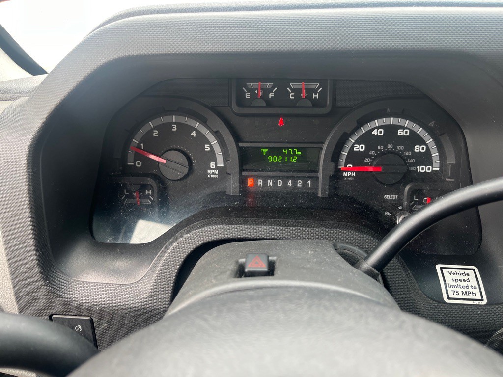 2019 Ford E-series Image 10