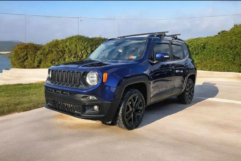 2017 Jeep Renegade Image 2