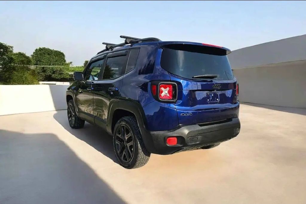 2017 Jeep Renegade Image 4