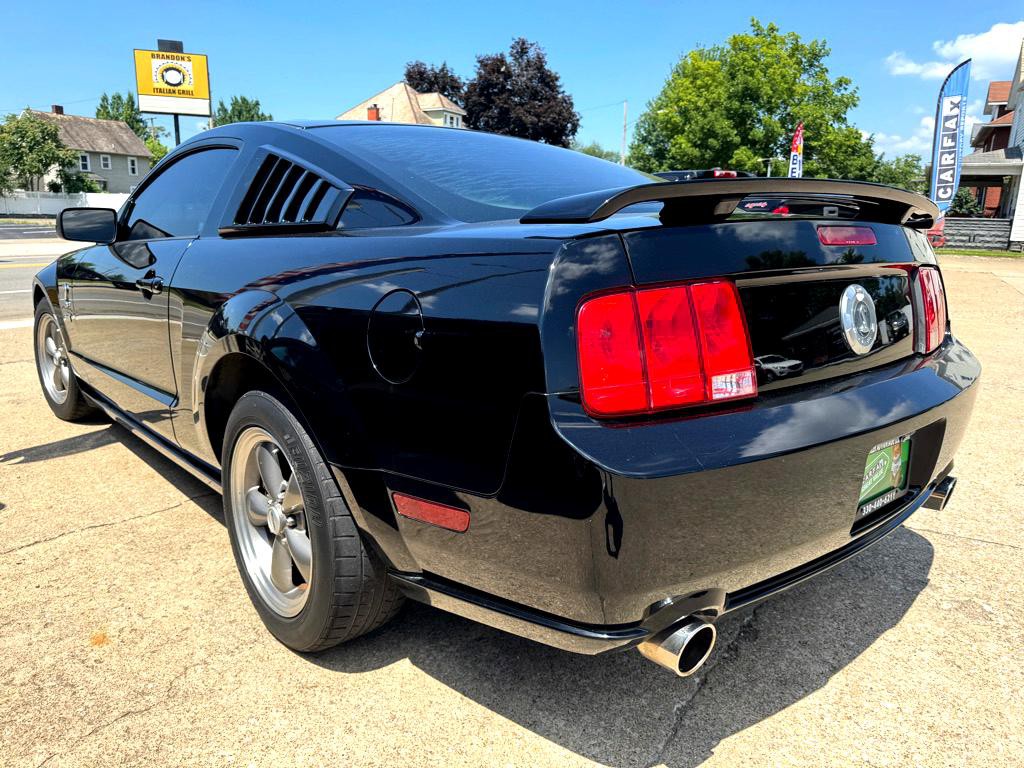 2005 Ford Mustang Image 4
