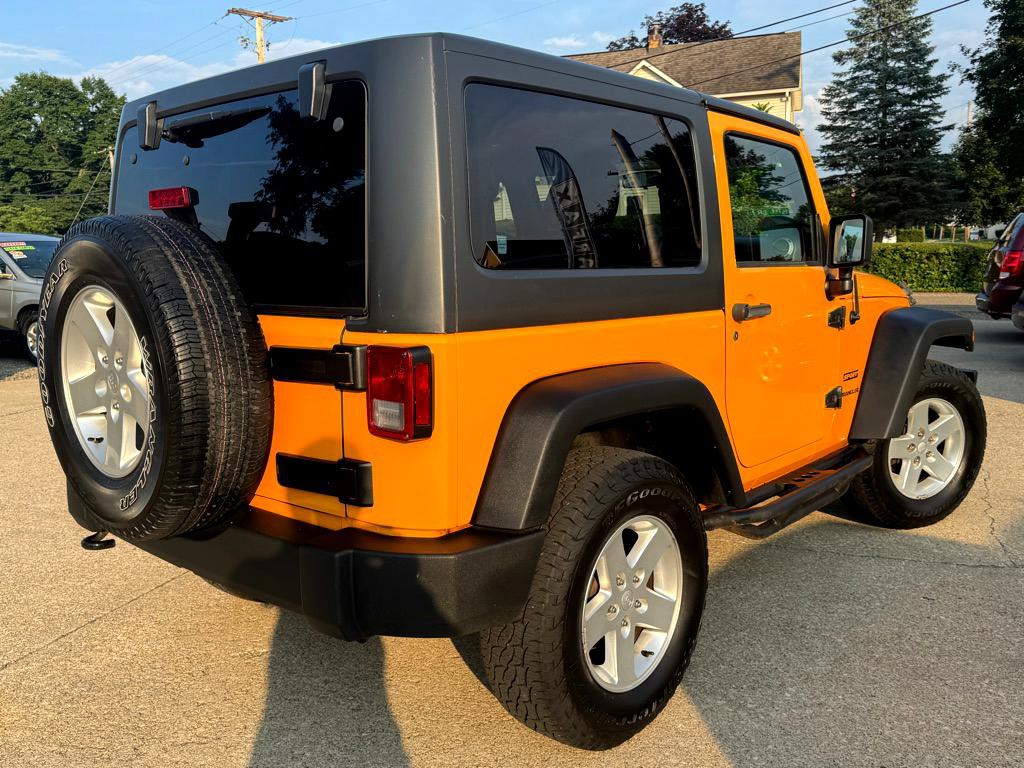 2012 Jeep Wrangler Image 6
