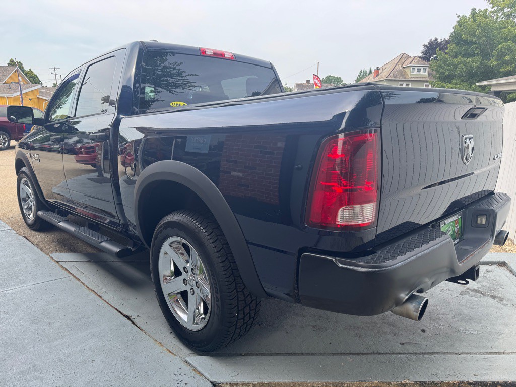 2013 RAM 1500 Image 4