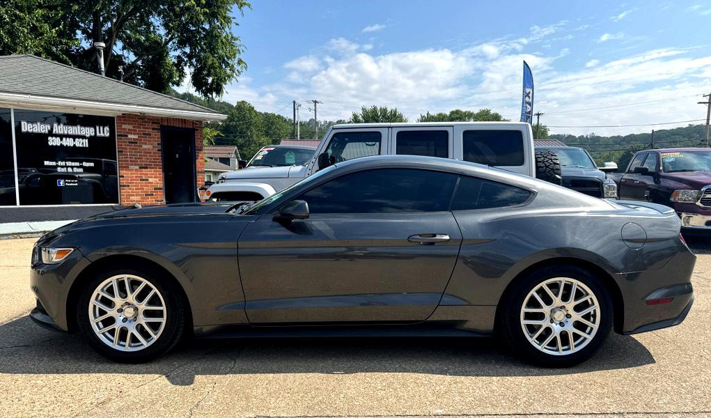 2017 Ford Mustang Image 7