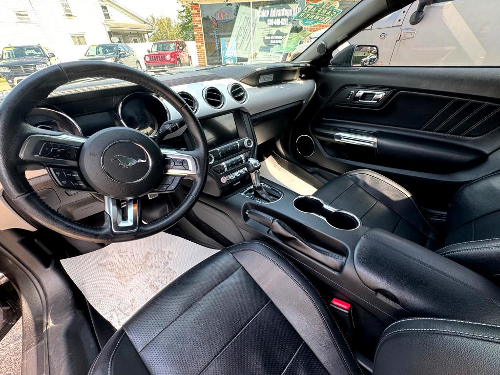 2017 Ford Mustang Image 10
