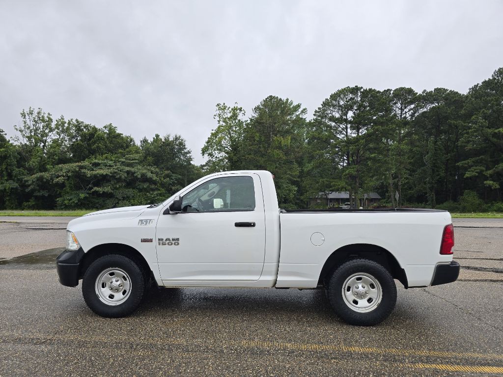 2015 RAM 1500 Image 4