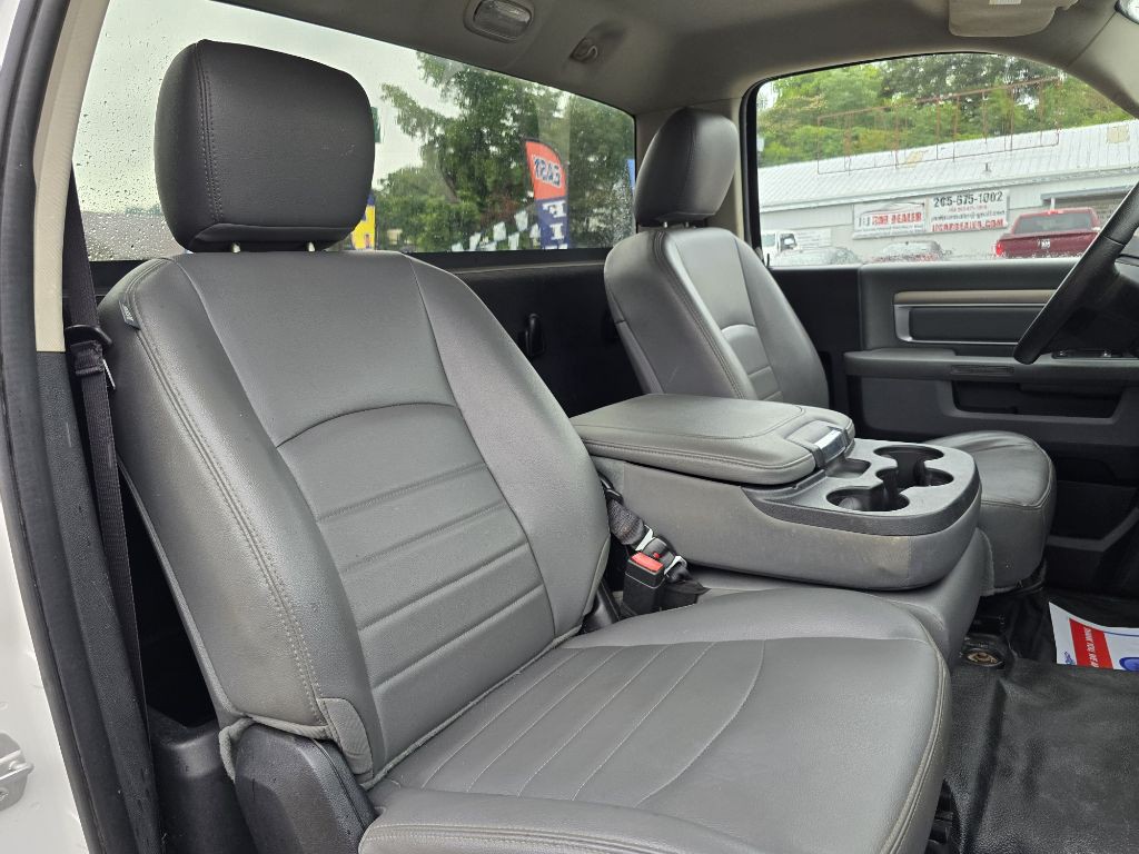 2015 RAM 1500 Image 12