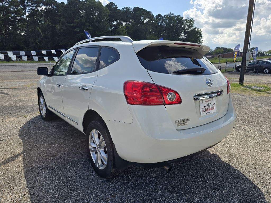 2015 Nissan Rogue Image 8