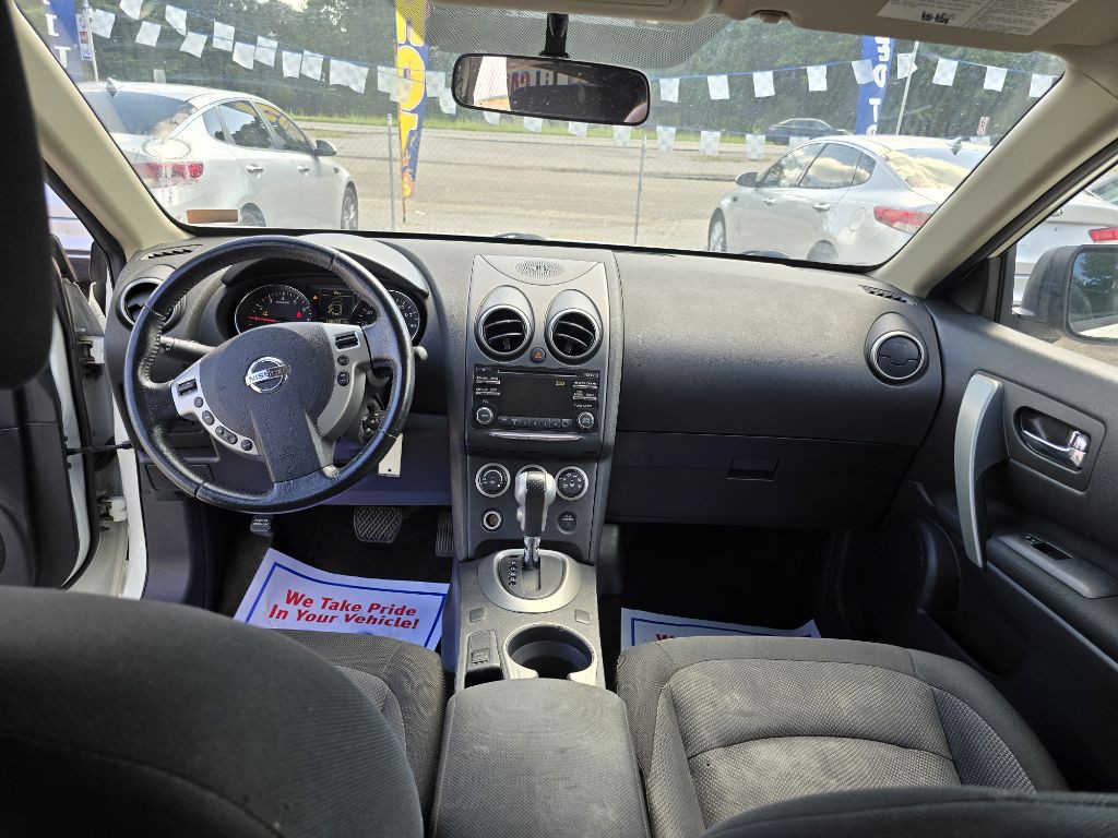 2015 Nissan Rogue Image 13