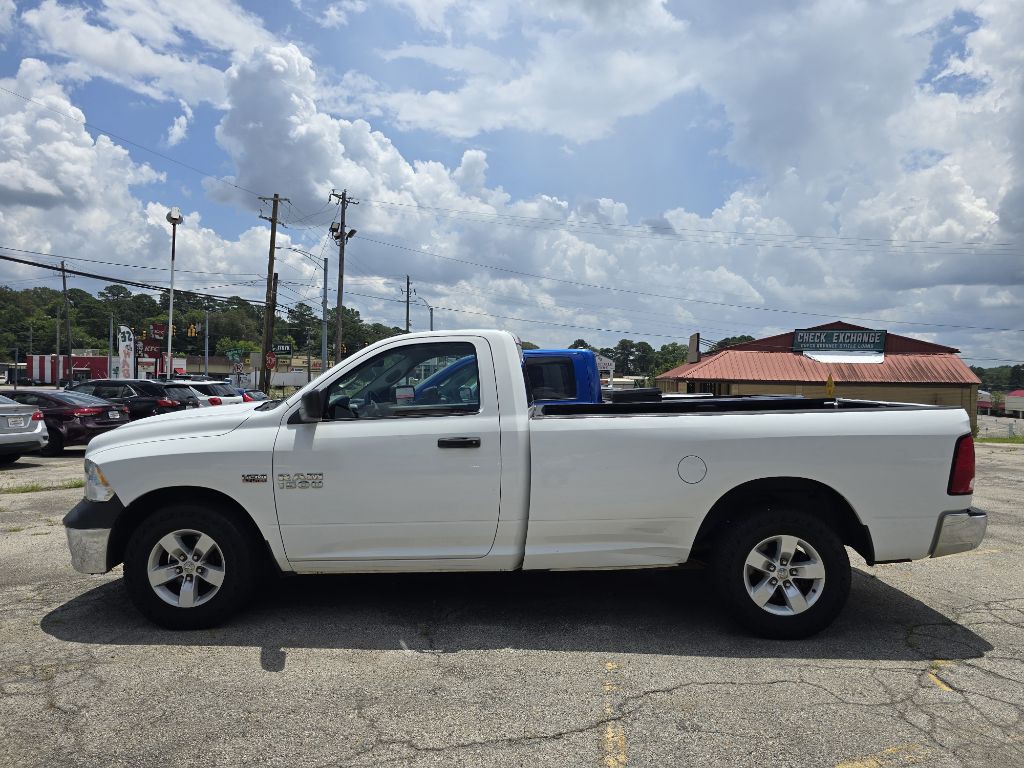 2014 RAM 1500 Image 3