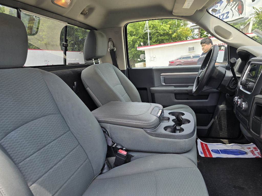2014 RAM 1500 Image 12