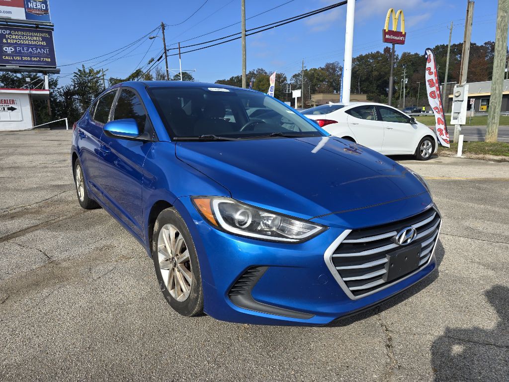 2017 Hyundai Elantra Image 3