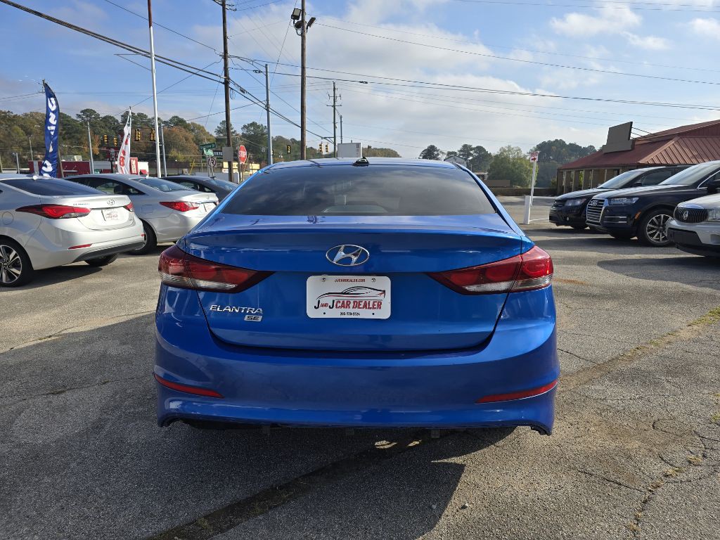 2017 Hyundai Elantra Image 8
