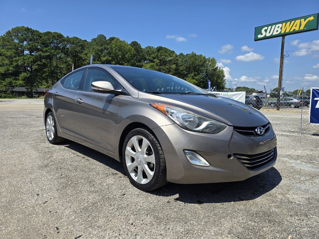 2013 Hyundai Elantra Image 4