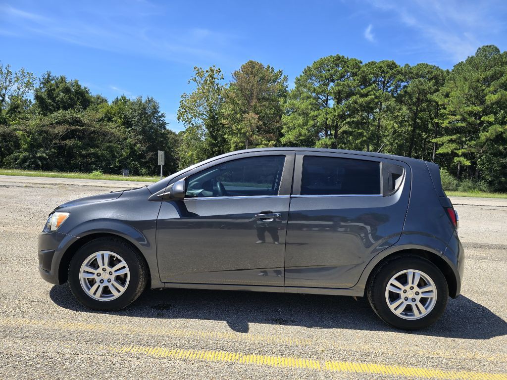 2013 Chevrolet Sonic Image 5