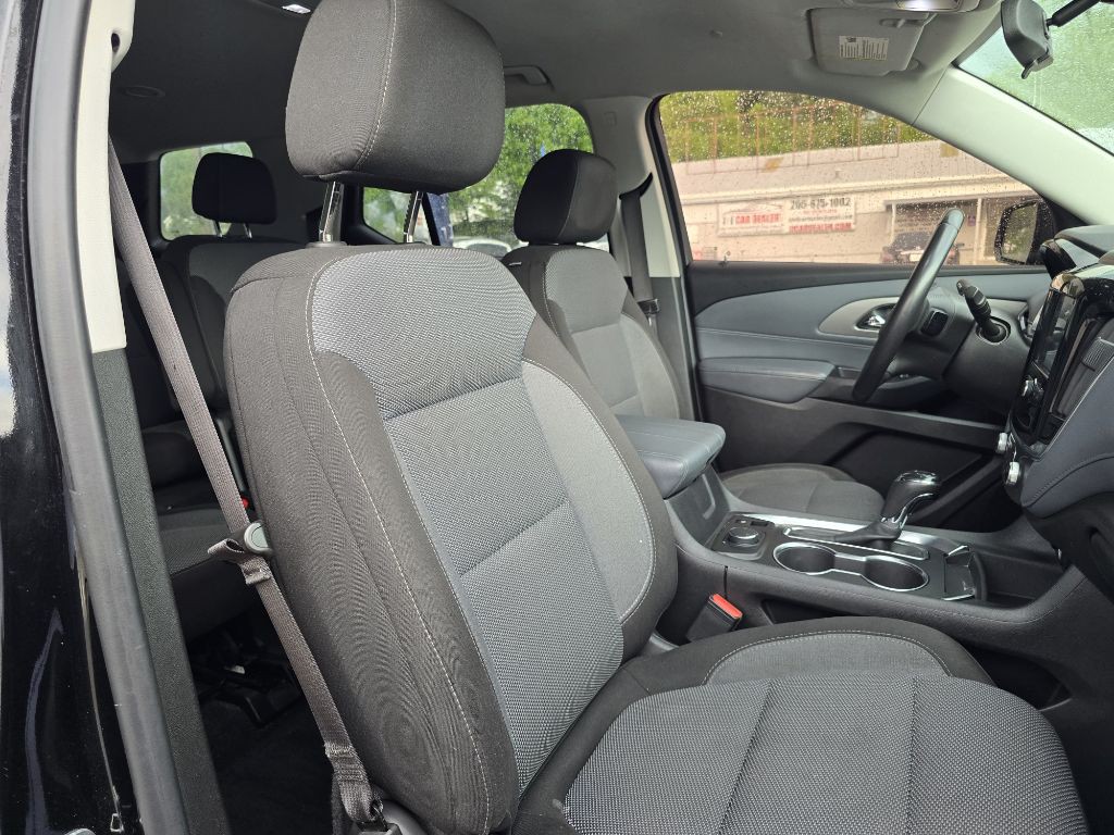 2019 Chevrolet Traverse Image 16