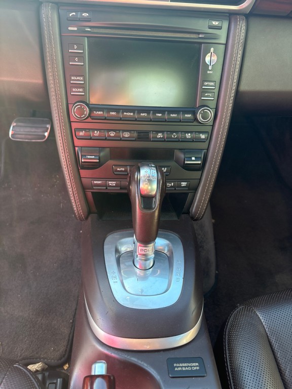 2009 Porsche 911 Image 9