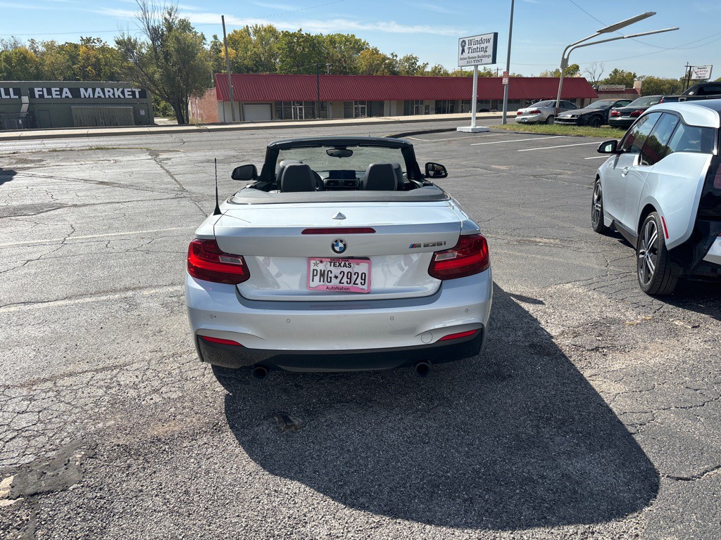 2016 BMW 2 Series Image 4